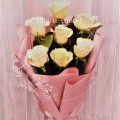 Монобукет из 7 роз (Эквадор) в авторском стиле - фото №1